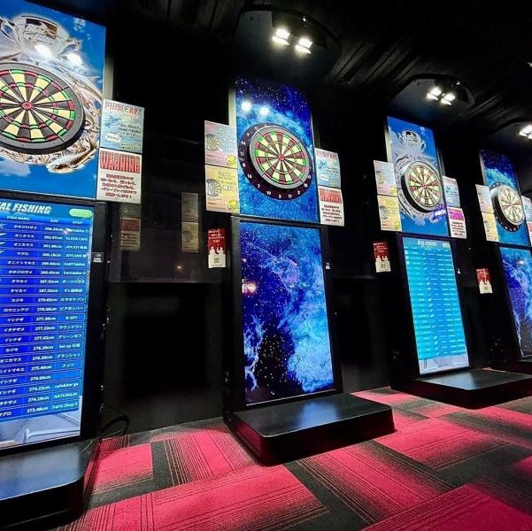 [The latest darts machine ◎] Did you know that machines are actually sold by various manufacturers and that the ranking systems are different? Our shop carries darts machines from two major companies.You can play with any type of individual you like.Even beginners can easily give it a try.If you don't know how to throw, feel free to ask the staff.