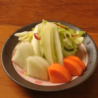 Assorted pickles
