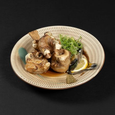 トロトロ煮込み豚足の塩焼き