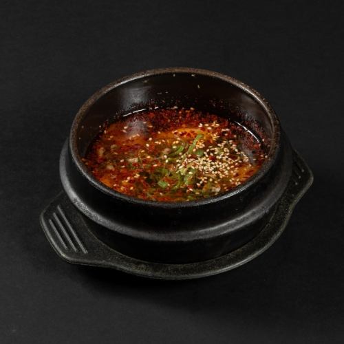 ピリ辛！海老入り水餃子