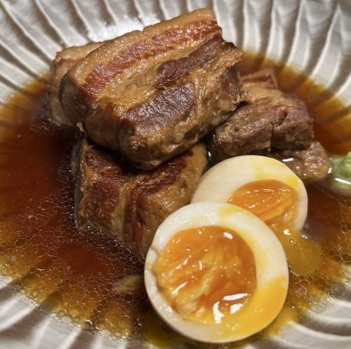 素材や調理方法にこだわり抜いた博多の新名物！