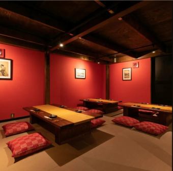 For company banquets, alumni gatherings, welcome parties, farewell parties, etc., if you want to have a great conversation, please sit in the tatami room.★Please contact us for group reservations!
