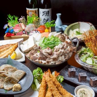 飲み放題付き9品☆コク旨絶品もつすき焼き鍋！馬刺しに刺身、〆はうどん。極上コースで乾杯♪