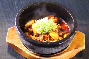 Stone-baked mapo tofu rice
