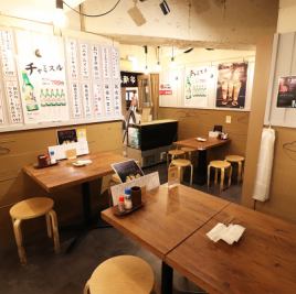4名様までご利用いただけるテーブル席です。