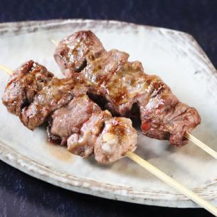 Pork cheek skewer (1 skewer)