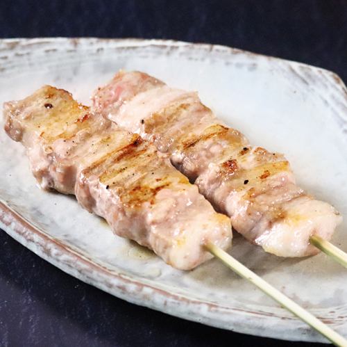 Pork belly skewer (1 skewer)