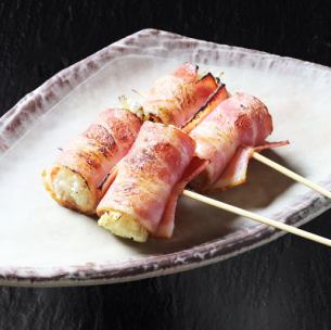 Enoki mushroom and bacon skewer (1 skewer)