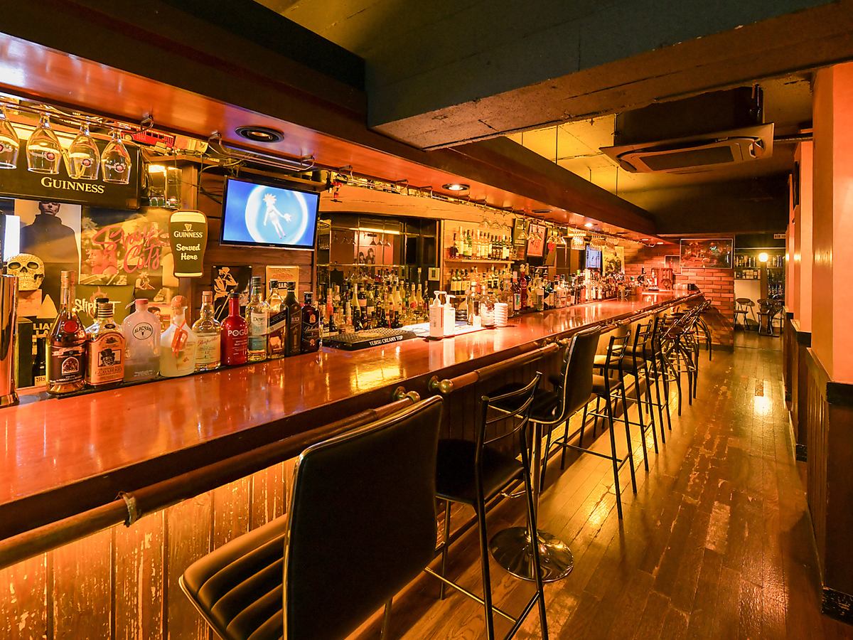 Fashionable BAR with darts, TV and projector equipment ☆ All-you-can-drink and drink menu