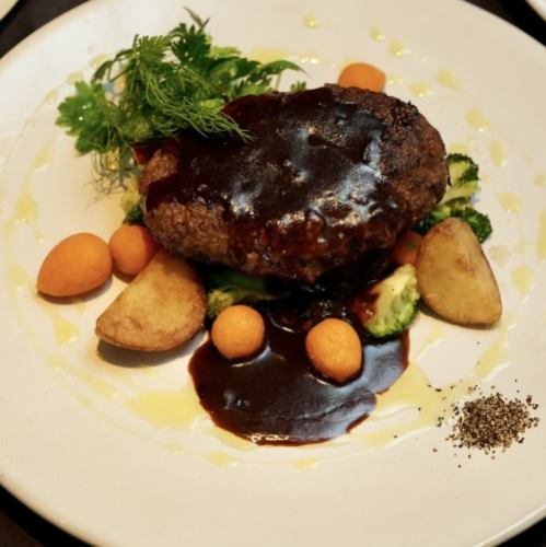 和牛ハンバーグステーキ デミグラスソース