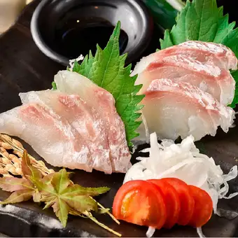 鯛の刺身