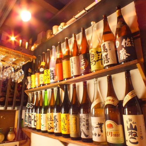 Assortment of about 100 kinds of shochu ★