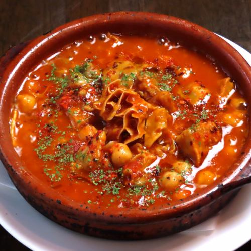 牛ハチノスのマドリード風煮込み