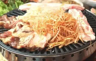 ランチ】平日12時～16時半限定！サムギョプサル90分食べ放題コース