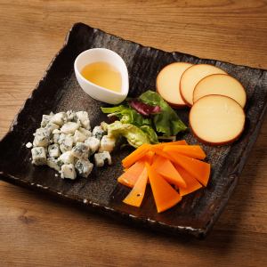 チーズ3種盛り合わせ