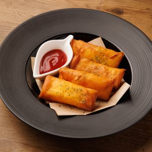 とろけるチーズの黄金ロール