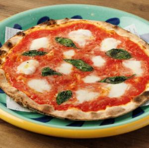 バジルとモッツァレラチーズのマルゲリータ