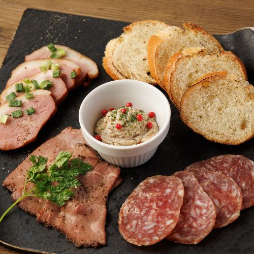 肉前菜４種盛り合わせ