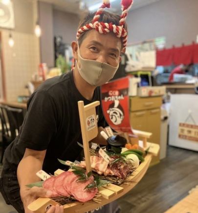 [Katsuo-chan's treasure ship with garlic platter] Niku course 3,190 yen (tax included)