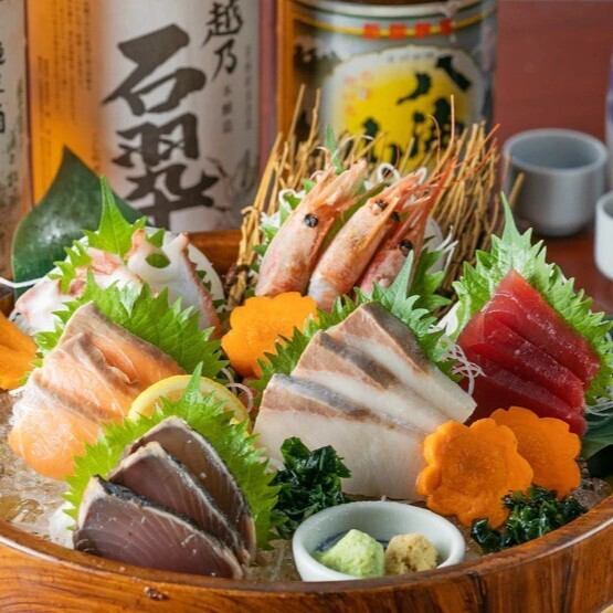 産地直送の厳選素材を使用した鮮度にこだわる創作料理をご提供！