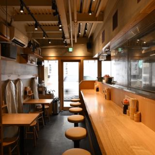 2名様向けのテーブル席がございます！