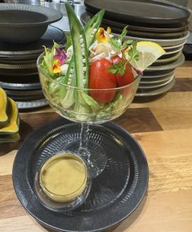 게 된장 향기 참깨 게의 맛 샐러드