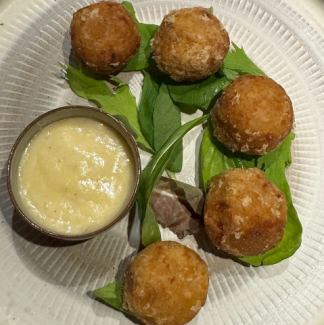 고구마의 튀김 ~ 진한 치즈 소스와 함께 ~