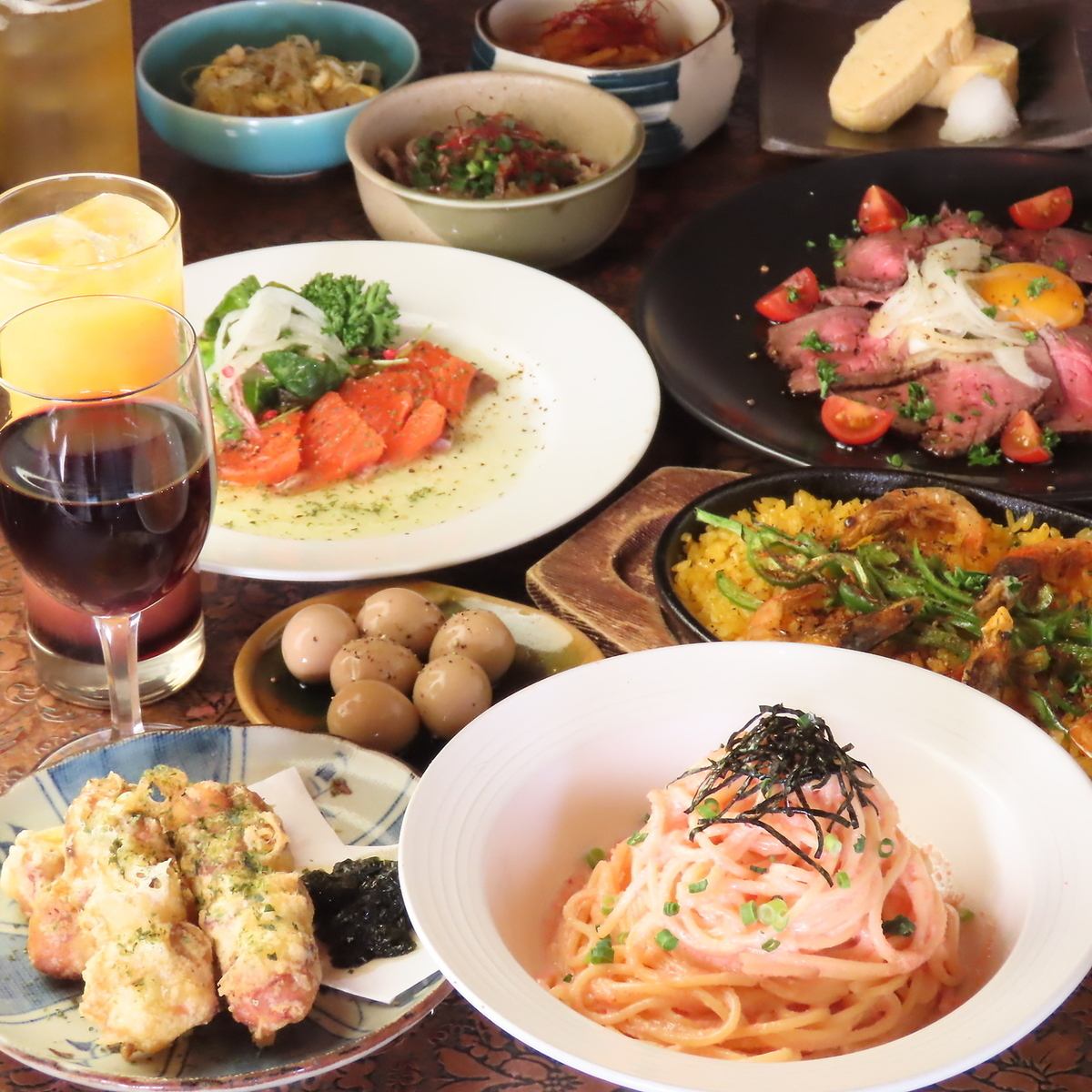 『ワイワイ立ち飲み』と『ゆったりくつろぐ2階席』を古民家1棟で愉しめる寛ぎ空間！