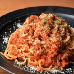 自家製ミートパスタ