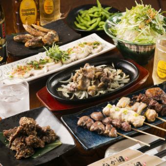 品嚐岡田雞!!週一至週四限定2小時無限暢飲的合理套餐，共8道菜品3,500日元。