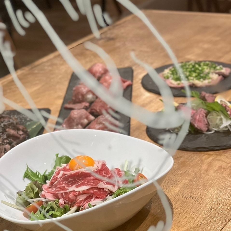 [2-hour all-you-can-drink course for 3,500 yen!] Enjoy roast beef, meat sushi, and lamb all at once!