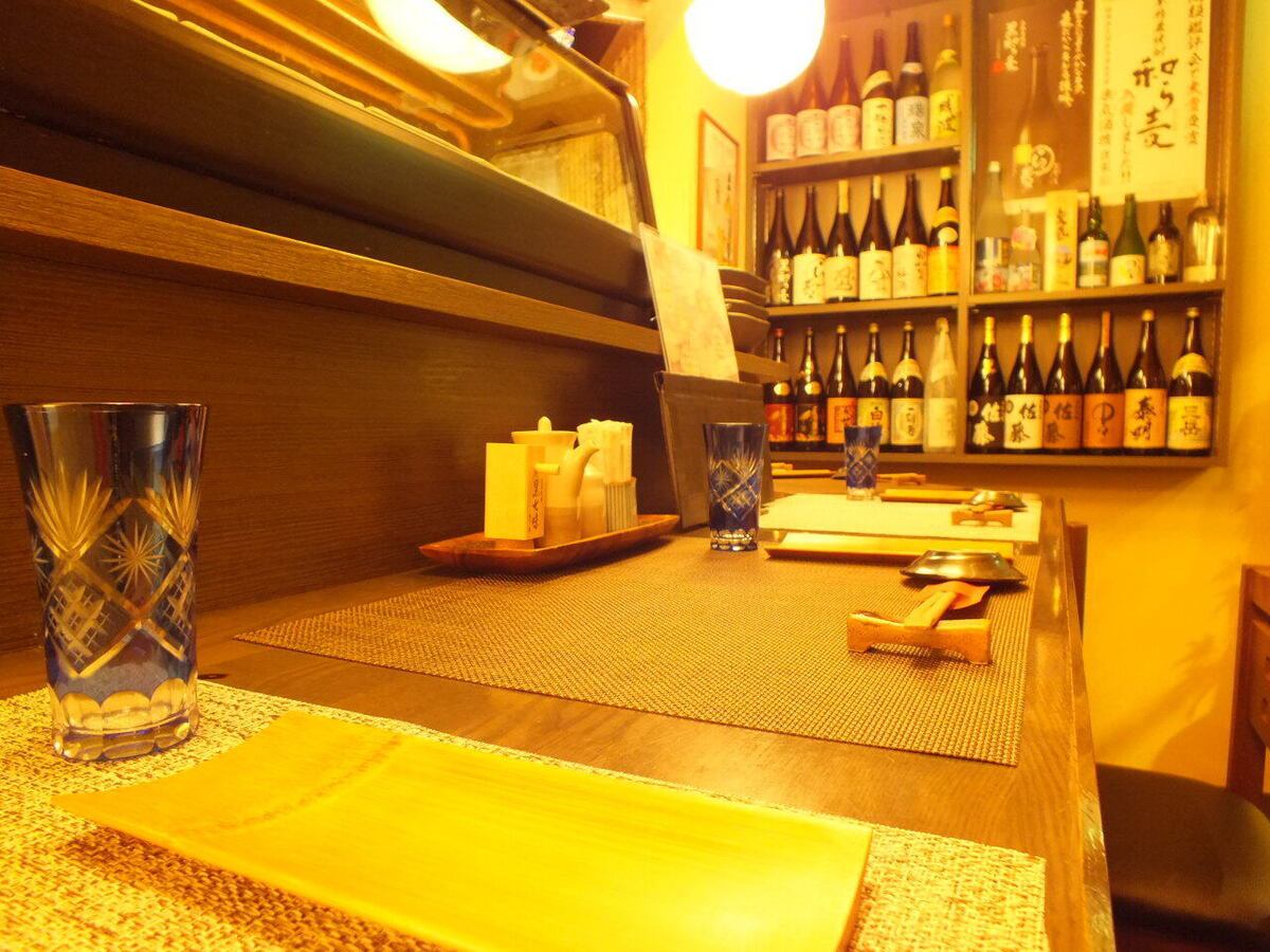 大人の隠れ家的な1件。落ち着いた雰囲気でお寛ぎいただけます。