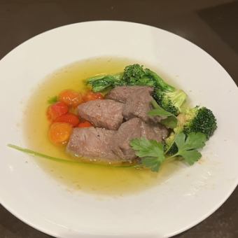 和牛のアヒージョ