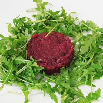 馬肉のカルネ・クルーダ・バットゥータ