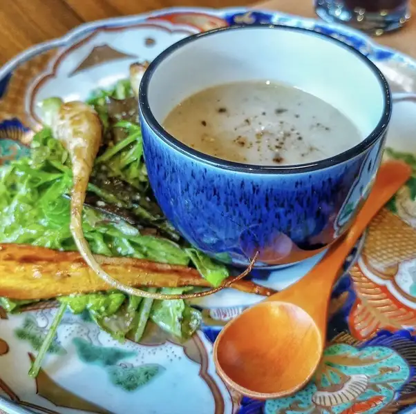 【地産地消の恵み】コースの前菜◆旬の猪名川産野菜のグリルとスープ