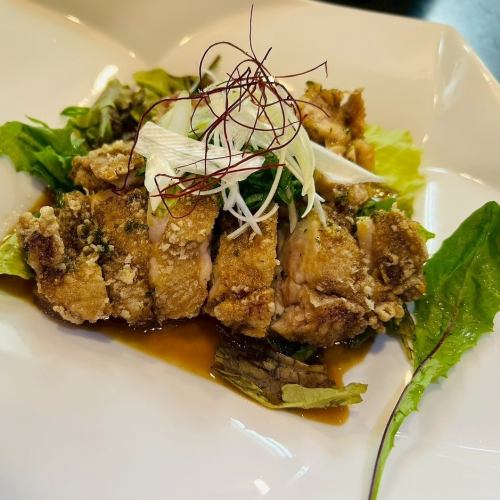 もも肉1枚の油淋鶏