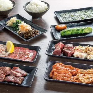 From beef tongue, short ribs, and skirt steak to offal♪ Songang Standard Course: 13 dishes, 4400 yen (tax included)