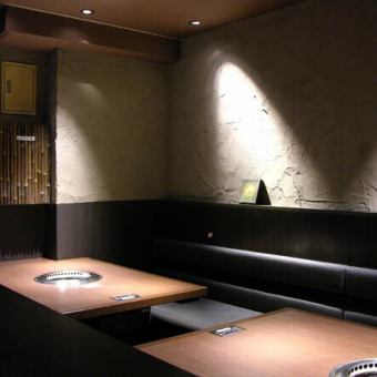 接待や食事会にご利用頂ける個室もご用意致しております♪落ち着いた清潔感のある店内でお客様だけのプライベート空間をお楽しみ頂けます！川崎での接待や会食はもちろん、合コンや同窓会、女子会やご家族でのディナー、ちょっとした会社宴会等にご利用下さい♪個室の空き状況や詳細はお気軽にお店までお問い合わせ下さい♪