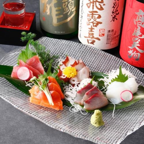 Assortment of 5 kinds of sashimi