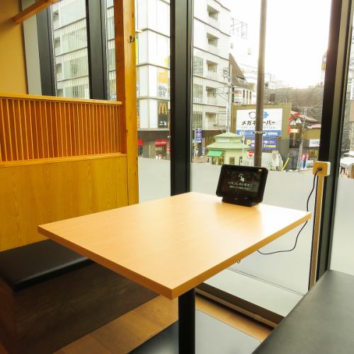 This private izakaya is recommended for those in charge of planning private parties and banquets for close friends. Our staff will do their best to provide you with the best service possible to create a memorable day without worrying about those around you. We recommend the all-you-can-drink plan. This izakaya is conveniently located just 4 minutes from Machida Station, making it easy for everyone to gather.