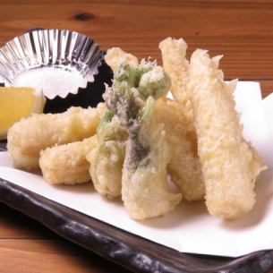 Cod sprout and young corn tempura
