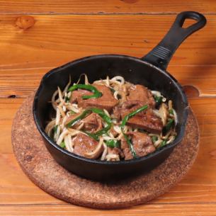 夏バテ回復！！ニラレバ鉄板