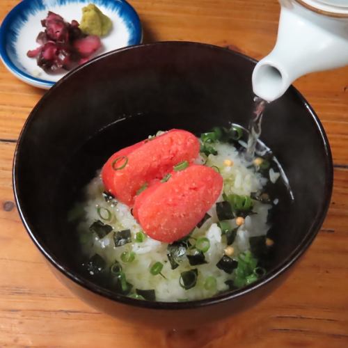 茶泡飯(鮭魚和明太子)