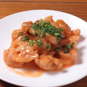 鸡肉配蛋黄酱和莲藕