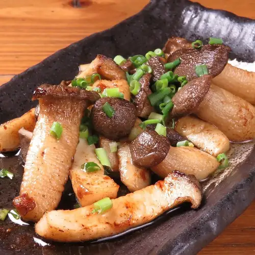 奶油醬油杏桃鮑菇牛排