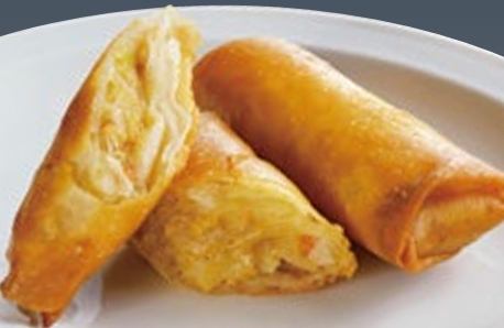 人気の五目春巻き2本