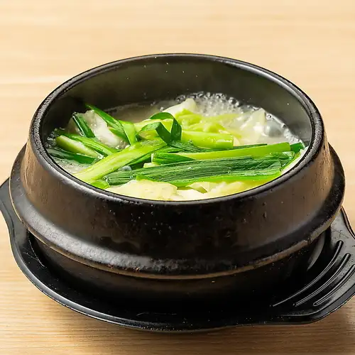 白湯餃子