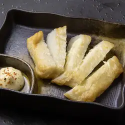 豆腐屋の厚揚げ