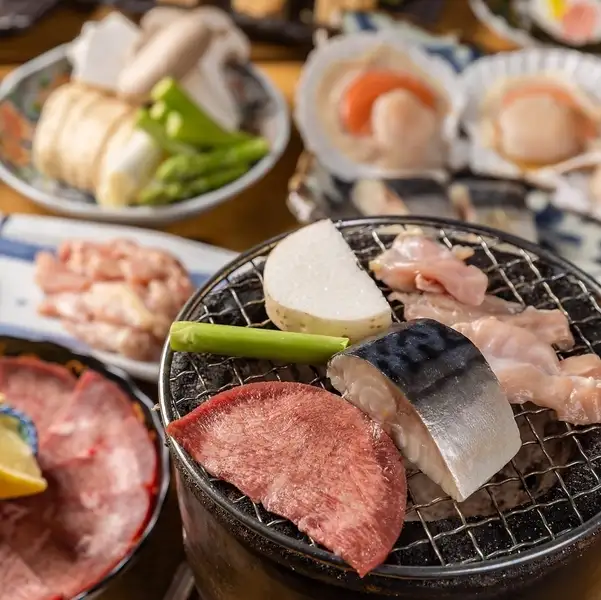 牛タンから始まり特大帆立を目の前で！大満足の七輪焼きコース