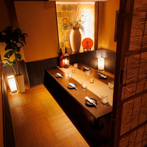 <p>◆ Seats for 2 to 6 people ◆ We can accommodate entertainment and banquets! It is a private room for a small number of people with nice calm lighting.Ideal for entertaining and using with friends ♪) [Shimonsen Shinagawa store]</p>